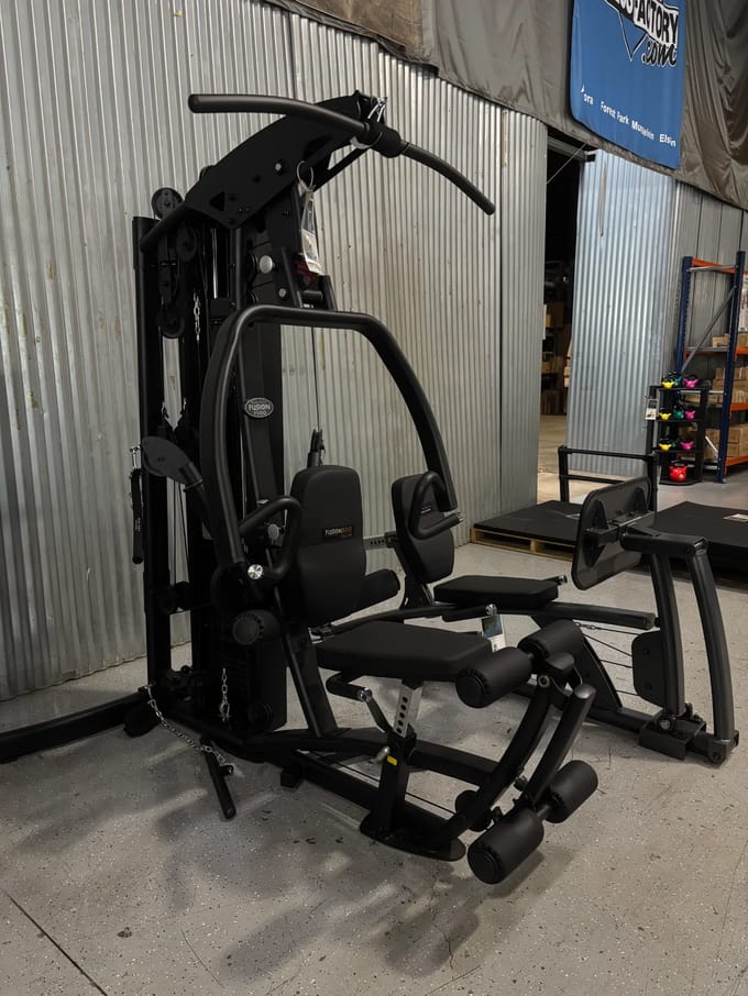 Body-Solid FUSION 500 Personal Trainer Gym with Functional Trainer Arms