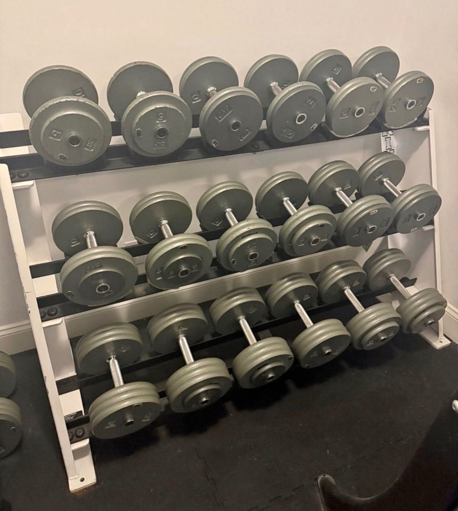 Photo 1 of 2